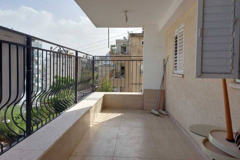 שי עגנון חיפה