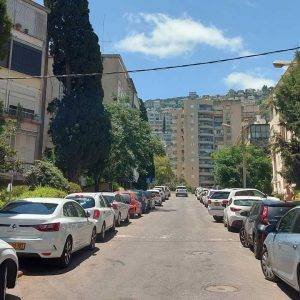 קרית אליהו , יצחק שדה