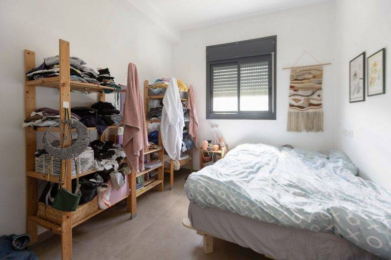 y2_10_SYUKwdQzrw_20250319