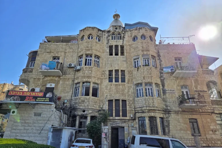 למכירה - יבנה בחיפה1